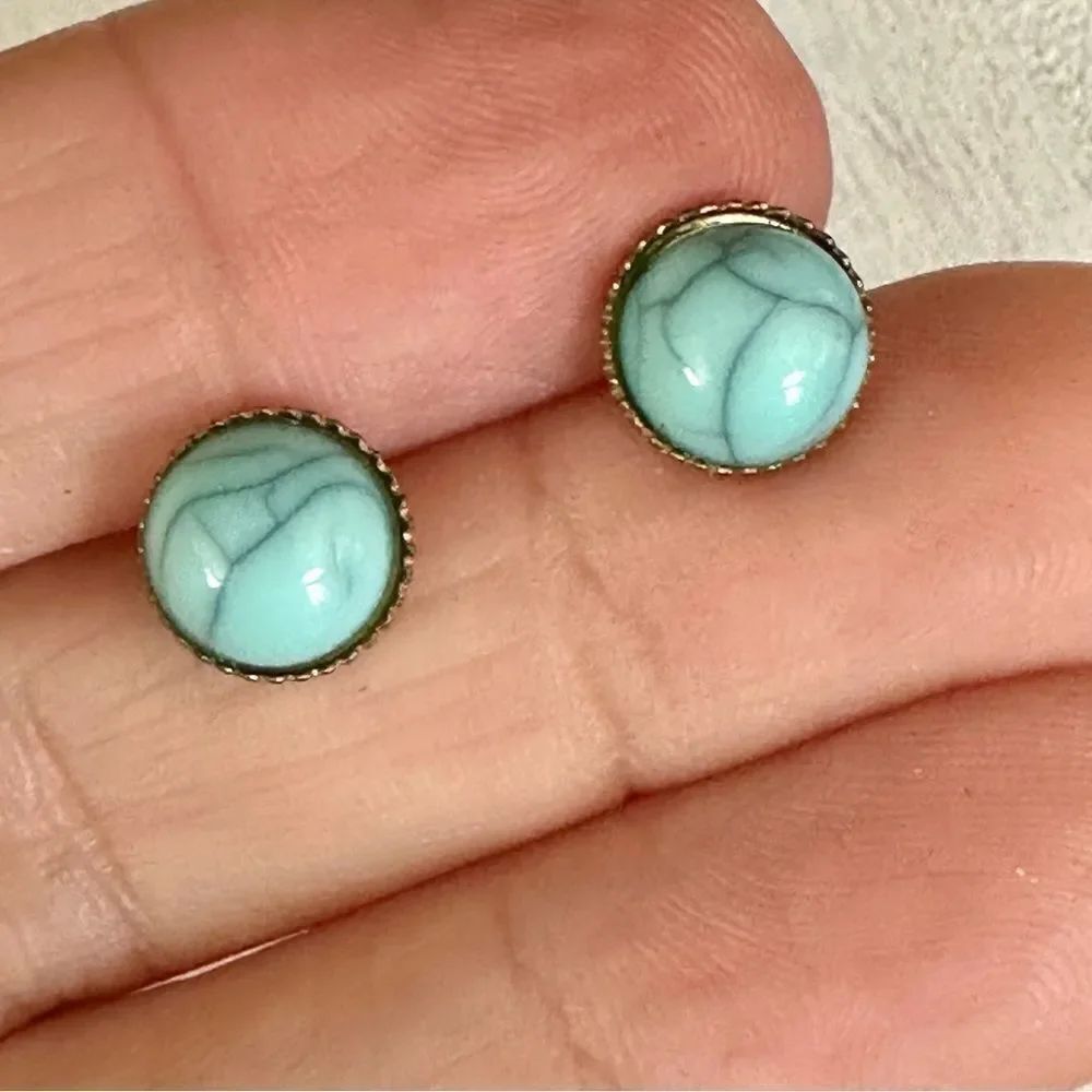 Blue gold tone post earrings